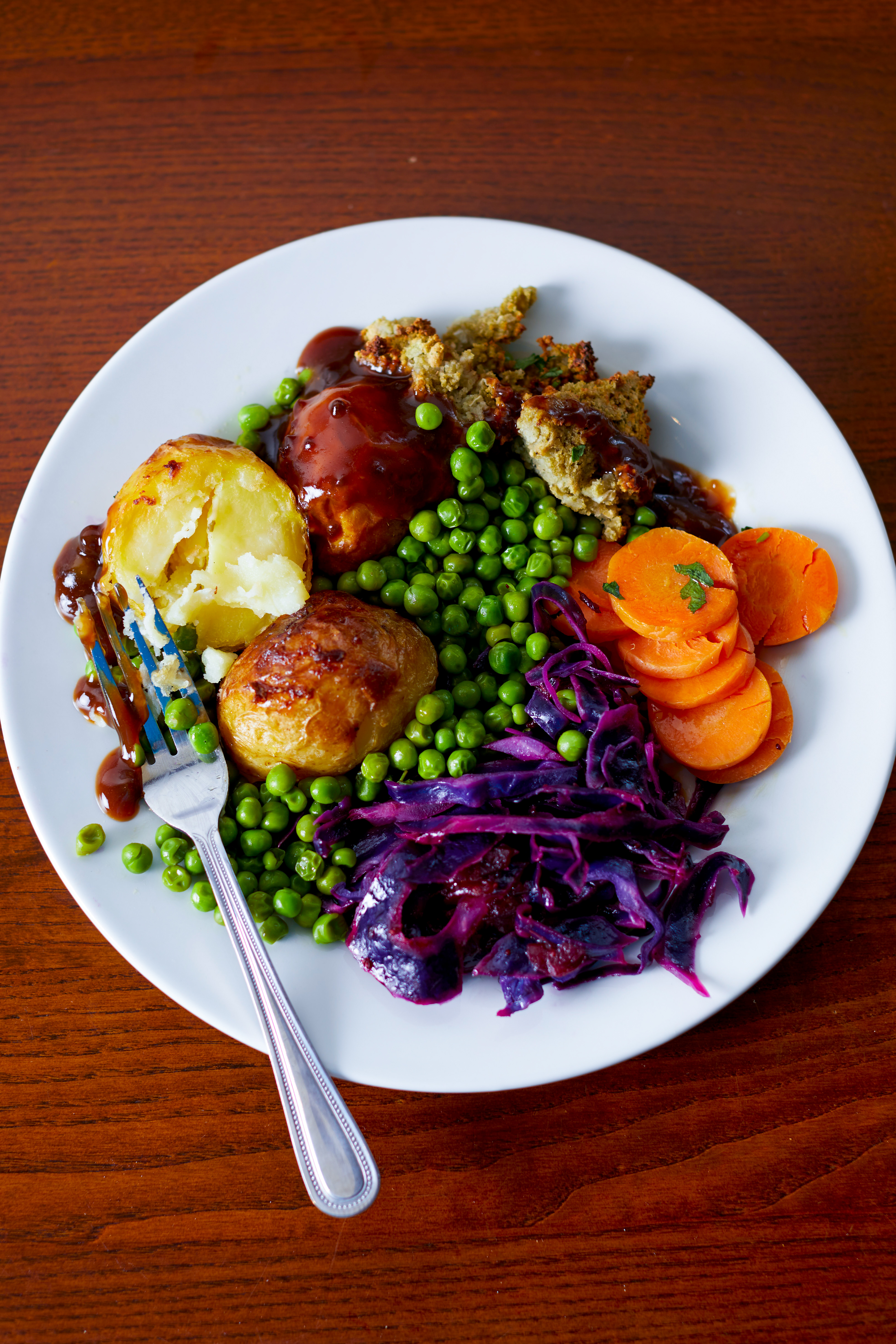 Toby Carvery vegan roast
