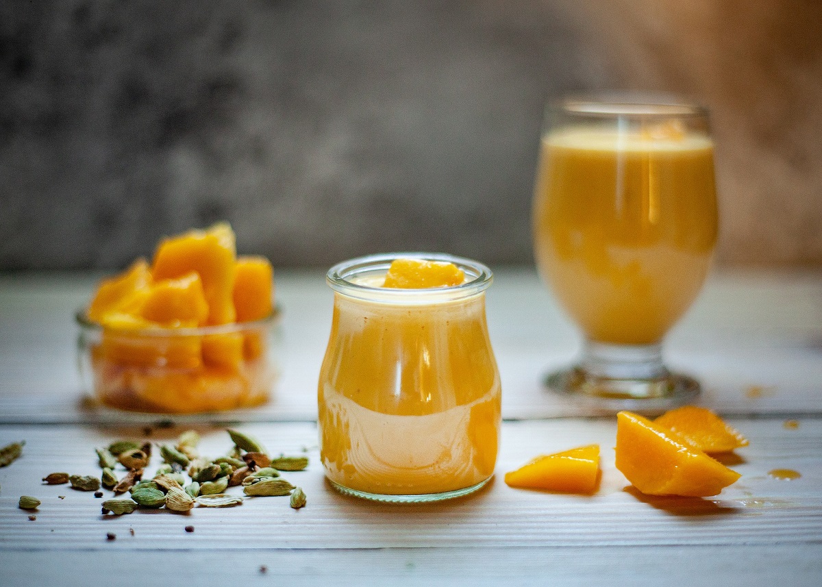 Tropical Smoothie | Simple Vegan Recipes | Veganuary