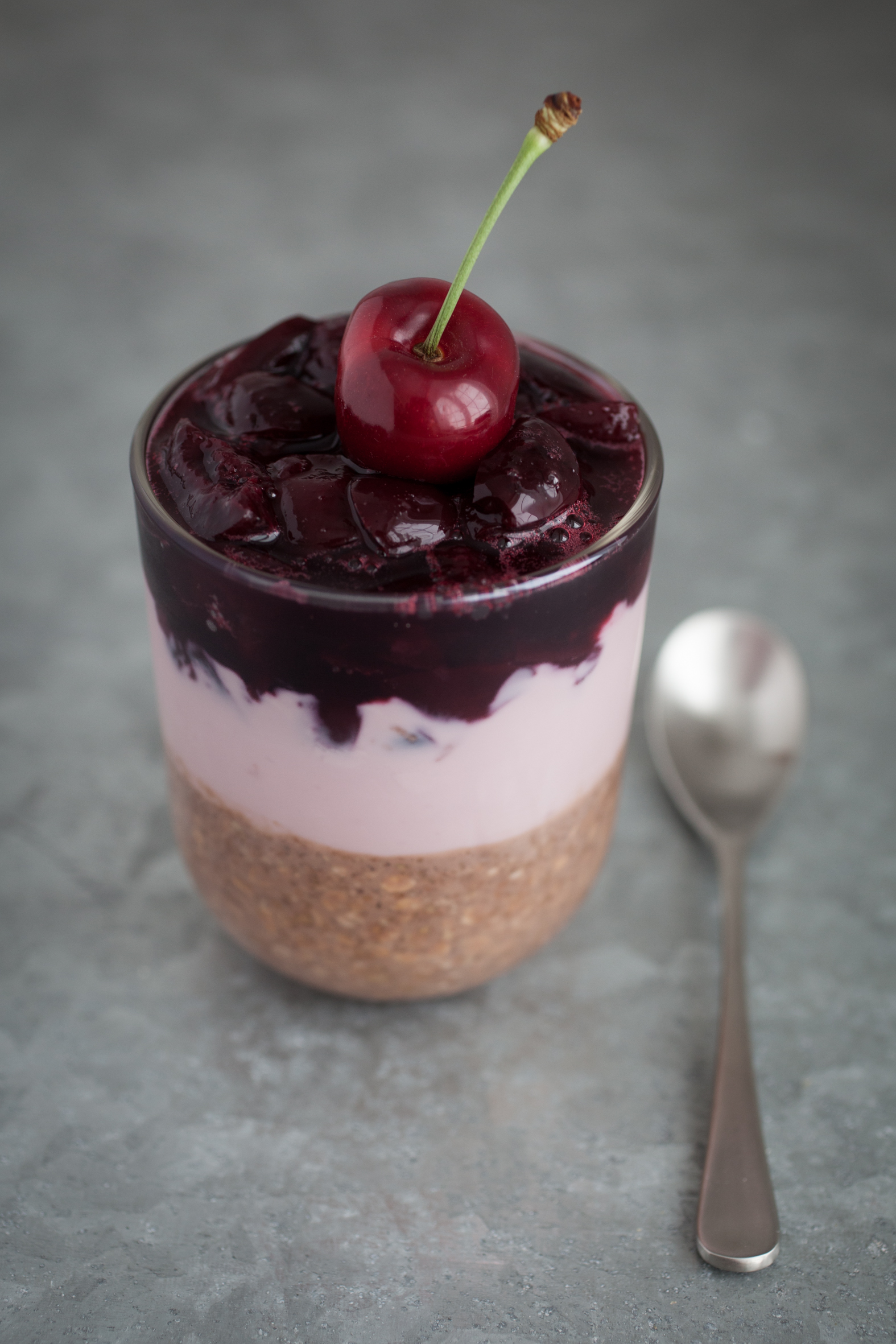 Chocolate Overnight Oats | Vegan Overnight Oats