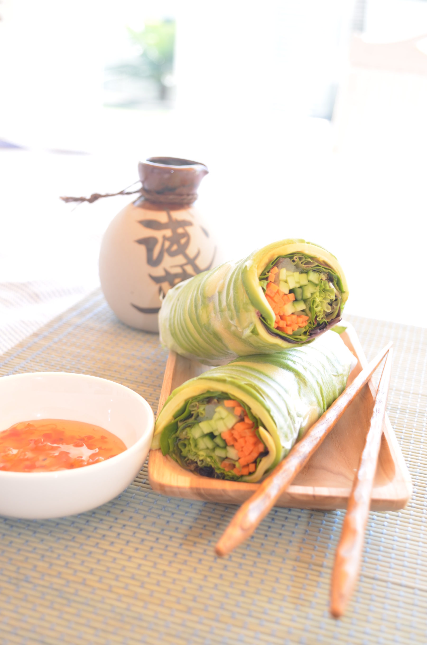 Vegan vietnamese rice paper rolls