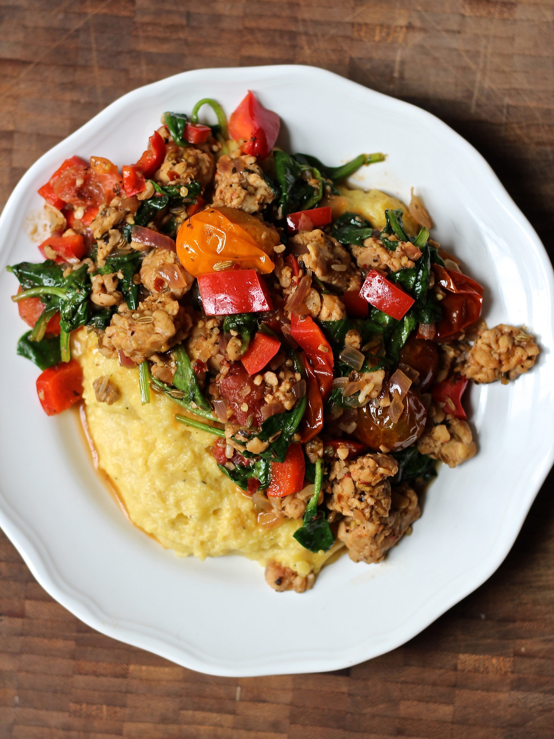 Tempeh Sausage and Heirloom Tomatoes | Veganuary-image