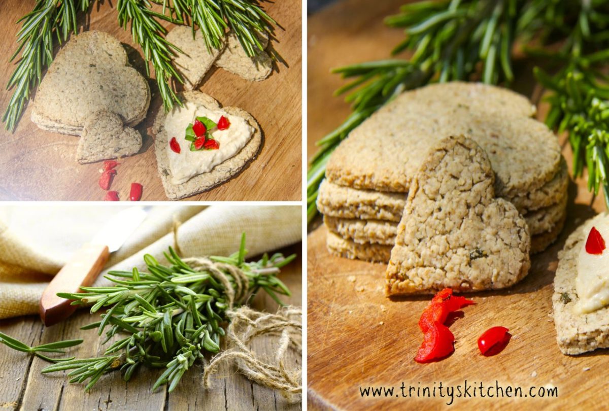Rosemary Oatcakes (savoury, wheat-free, vegan cracker)