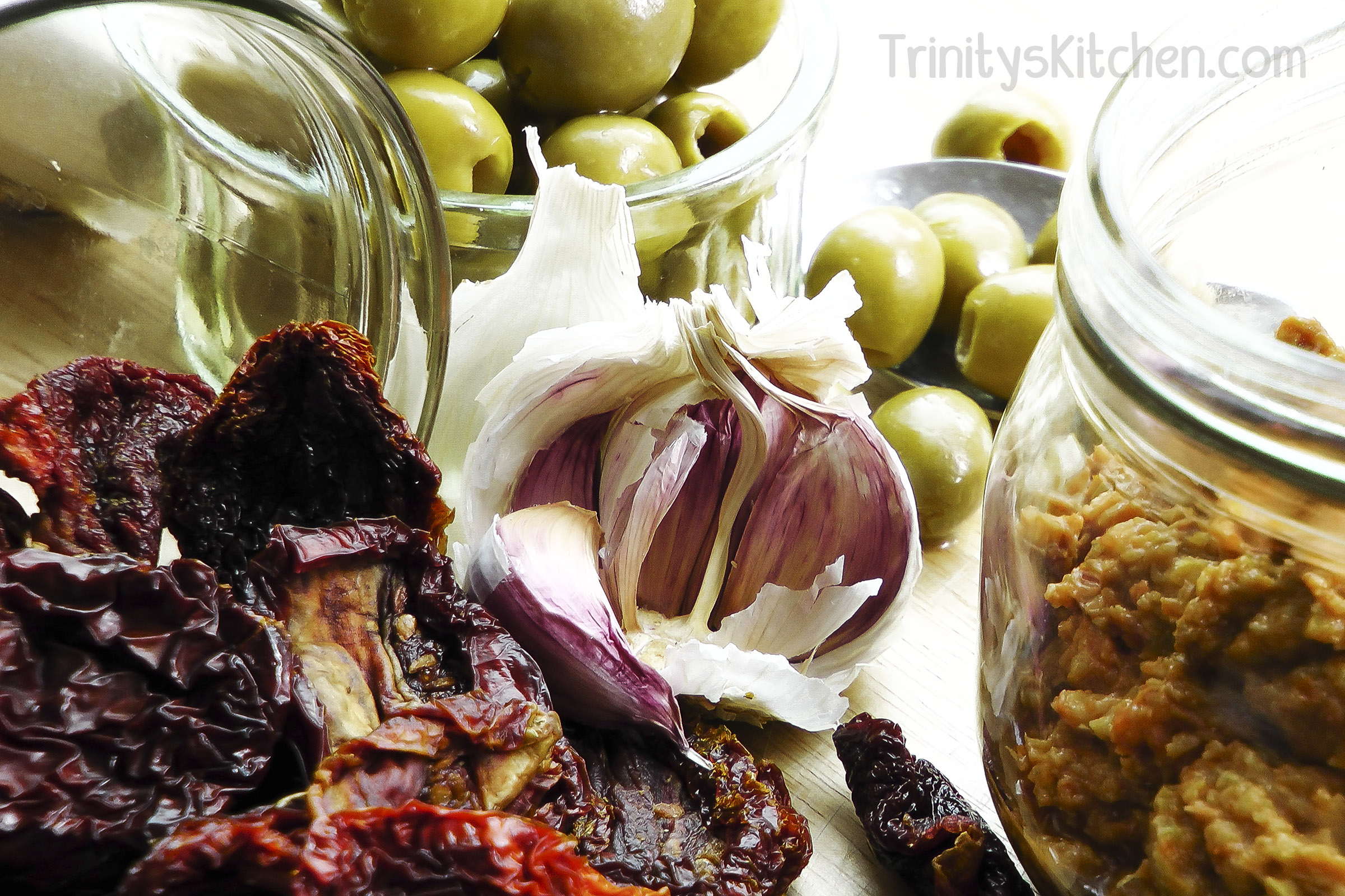 Sundried Tomato Tapenade - Veganuary ZA