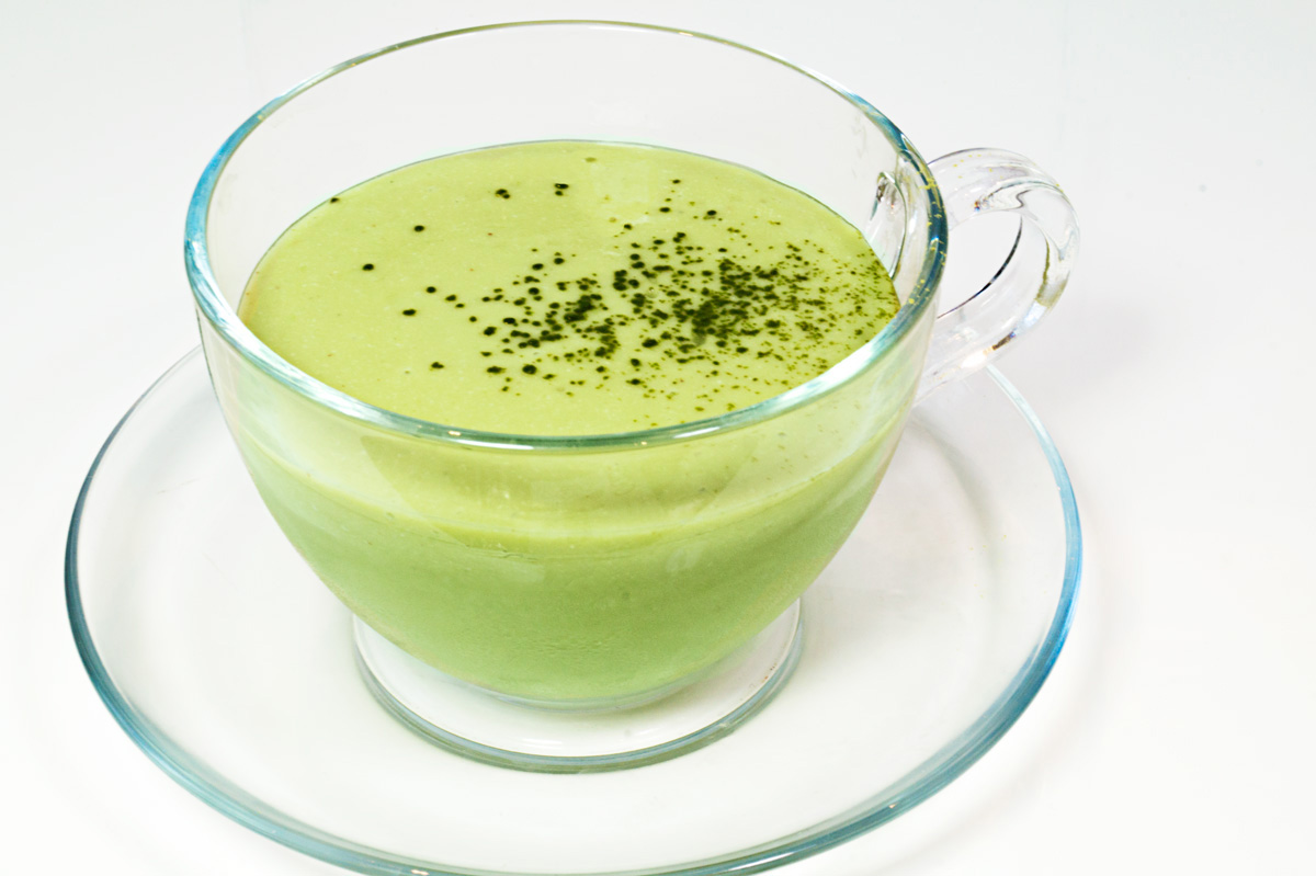 Avocado and Matcha Green Tea Protein Smoothie | Veganuary