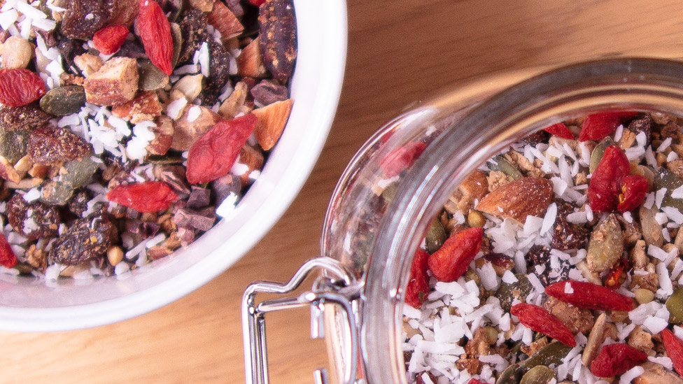 Ginger Nut Crunch Muesli | Vegan Breakfast Recipe | Veganuary