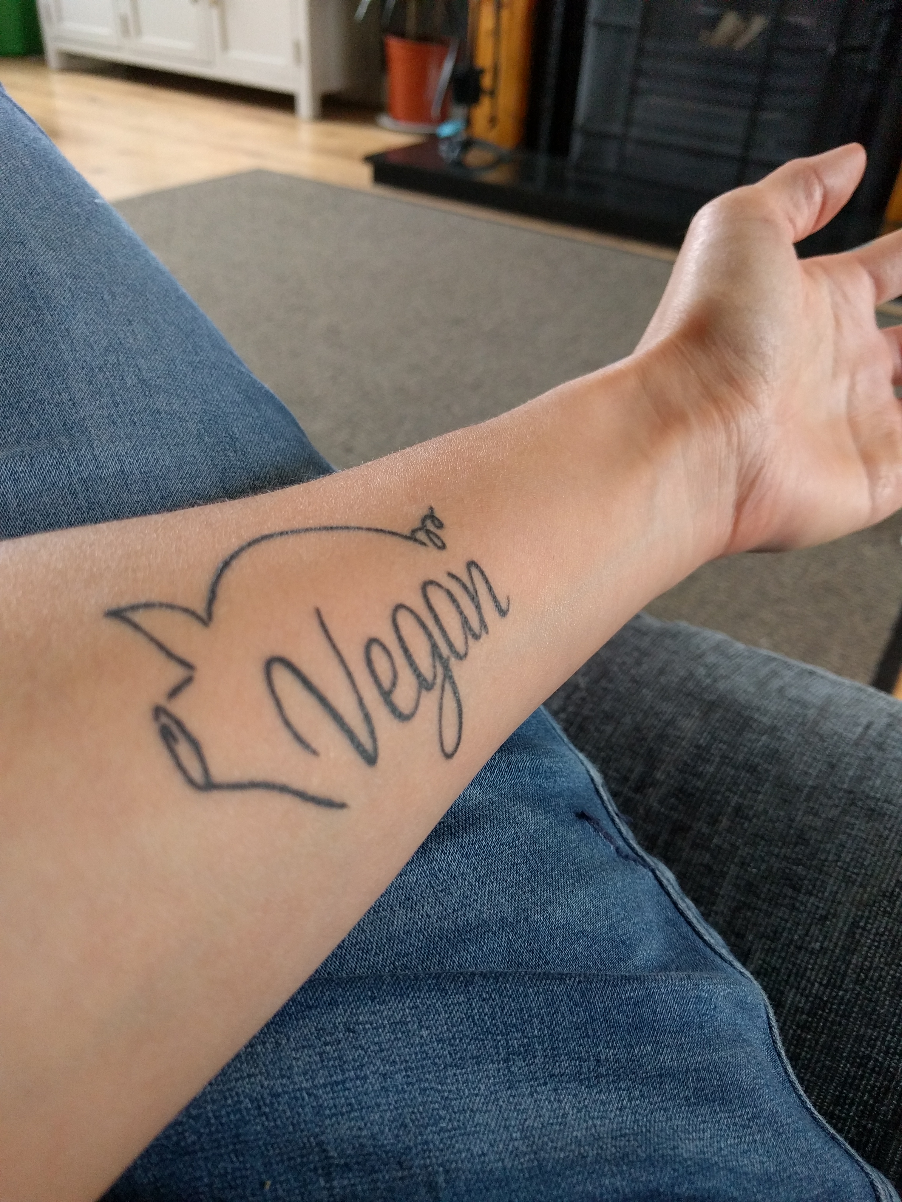 Lisa Rhodes tattoo 2