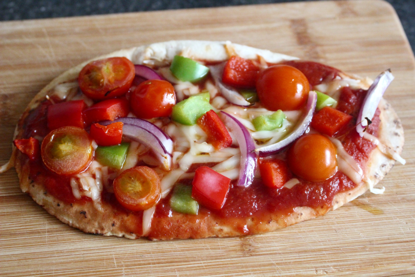 A vegan pitta pizza is a great choice for children's packed lunch