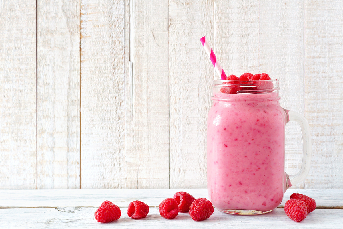 Raspberry and Coconut Smoothie | Vegan Recipes | Veganuary