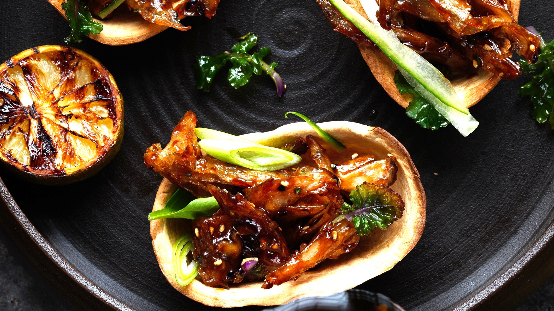 Hoisin Oumph! Tacos - Vegan Recipes | Veganuary
