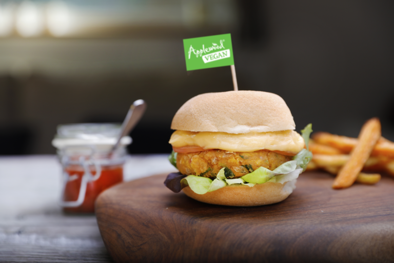 Applewood® Vegan Deluxe Burger | Vegan Recipe