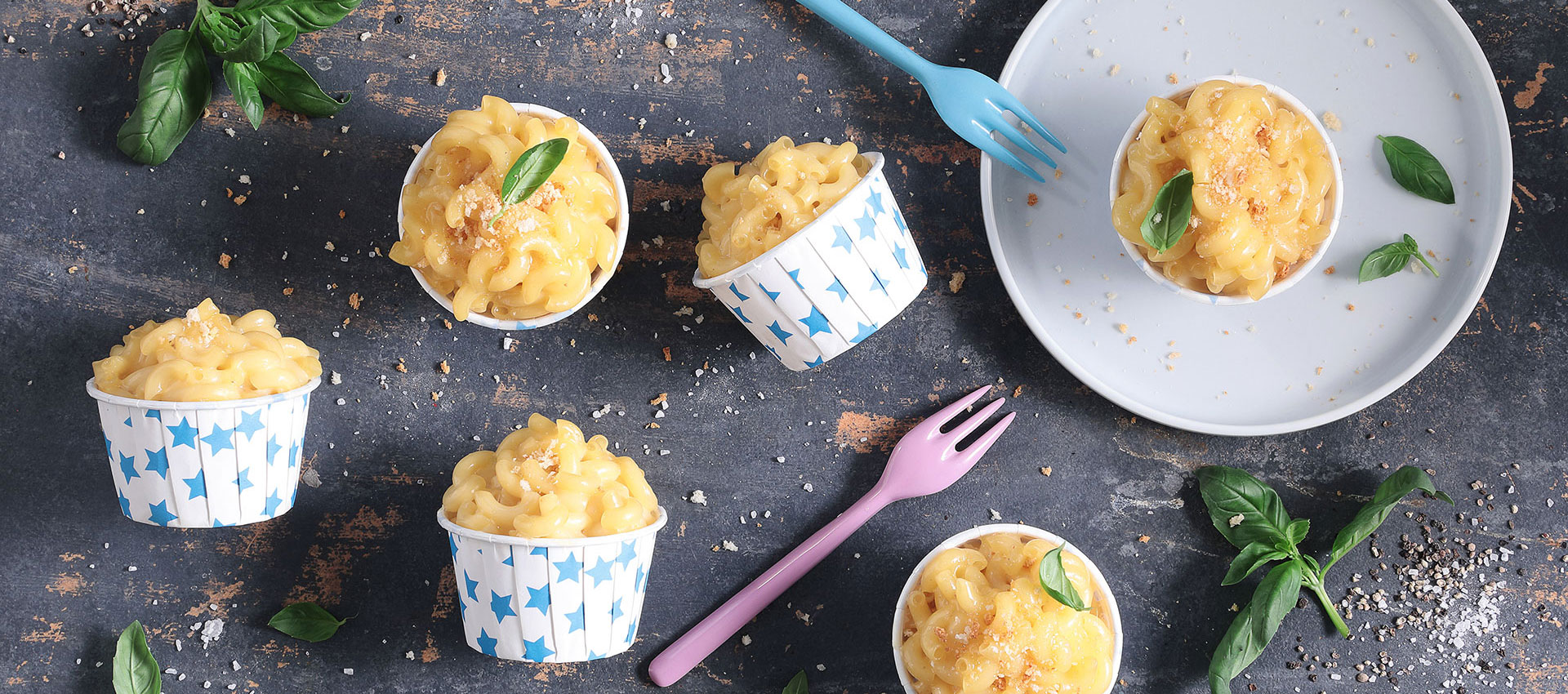 Mac n Cheese Cupcakes - Veganuary