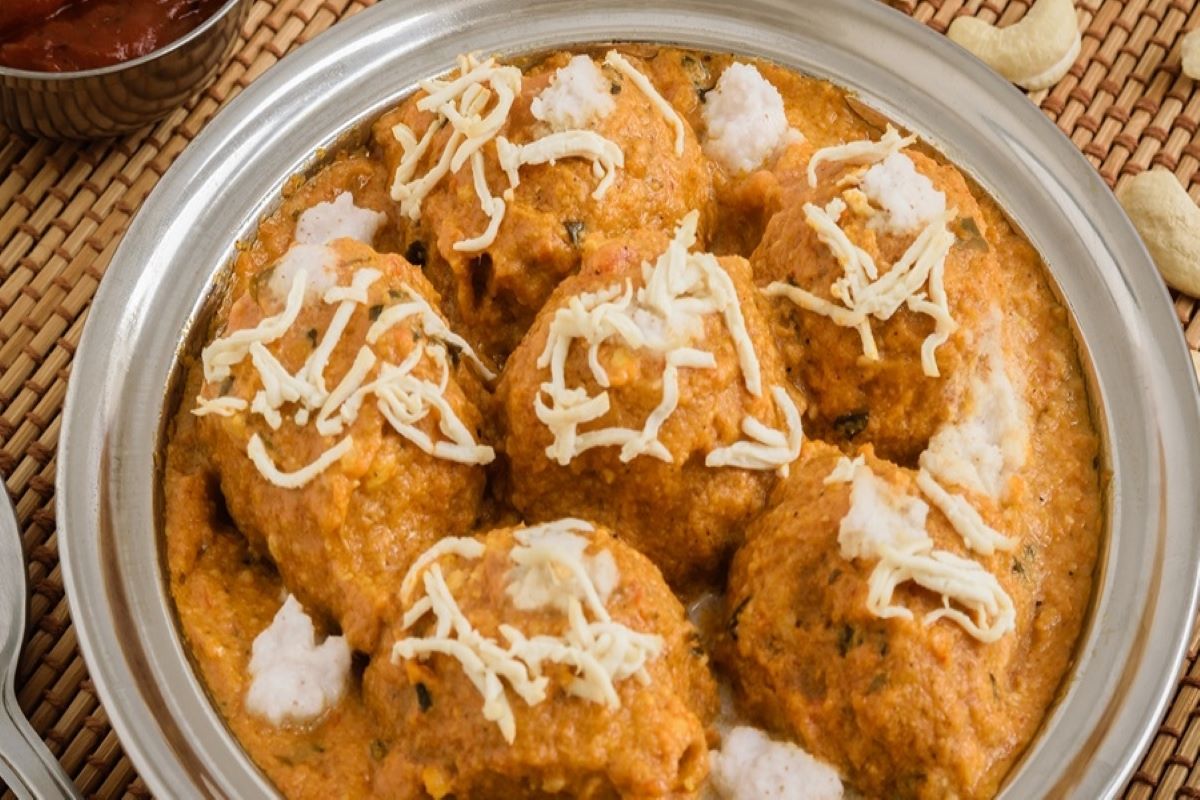 Dairyfree Malai Kofta With Creamy Cashew Curry Veganuary