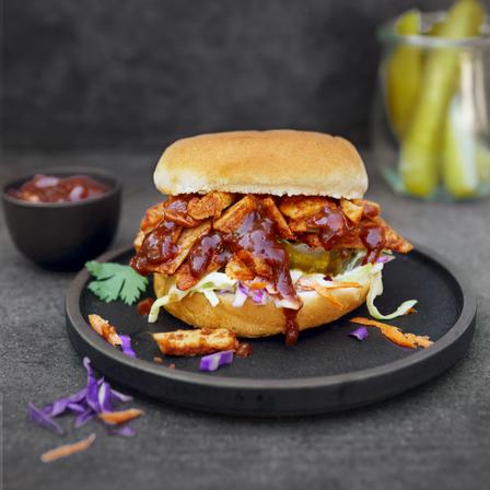 Vegan Pulled Chipotle Chik'n Sliders - Veganuary