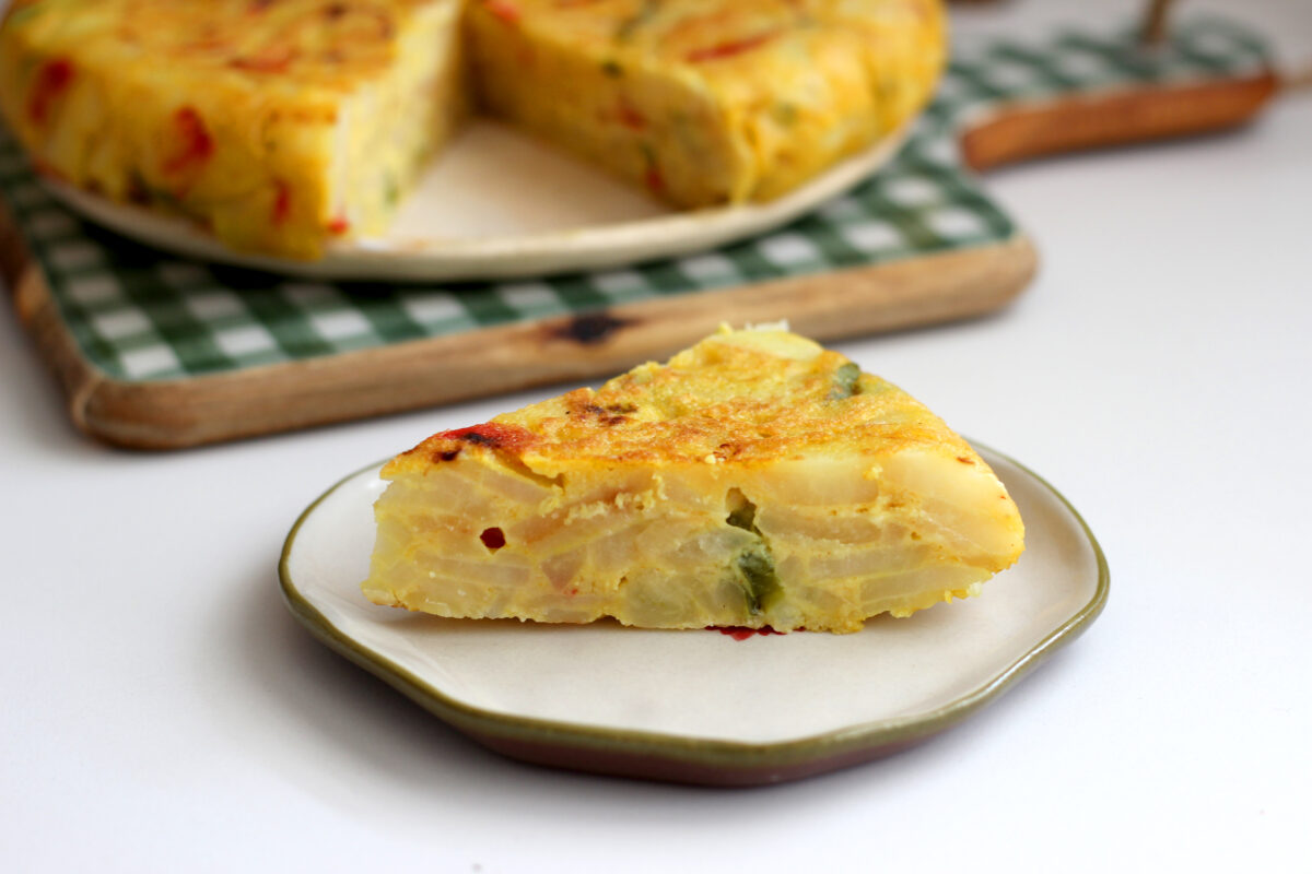 Tortilla de patata con pimientos